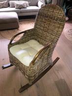 Rieten schommelstoel in prima staat. Past helaas niet meer, Huis en Inrichting, Stoelen, Ophalen, Gebruikt, Bruin, Riet of Rotan