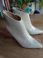 Manfield enkellaarsjes goud glitter, Ophalen of Verzenden, Nieuw, Overige kleuren