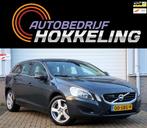 Volvo V60 2.0 T5 Momentum 203pk; Automaat+Leder=UNIEK !, Auto's, Euro 5, 4 cilinders, 203 pk, Zilver of Grijs