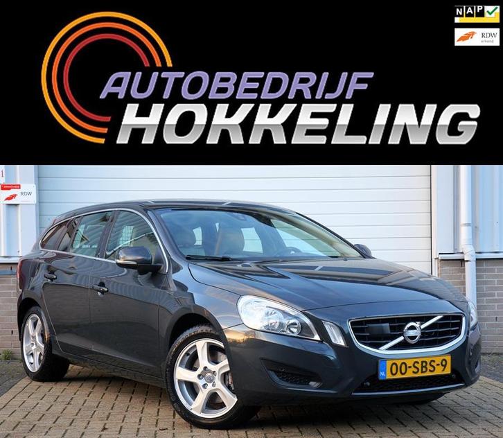 Volvo V60 2.0 T5 Momentum 203pk; Automaat+Leder=UNIEK !, Auto's, Volvo, Bedrijf, Te koop, V60, ABS, Adaptive Cruise Control, Airbags