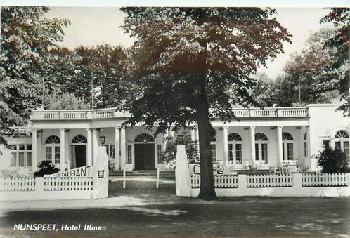 (387-145-003) Nunspeet Hotel Ittman, Verzamelen, Ansichtkaarten | Nederland, Gelderland, Verzenden