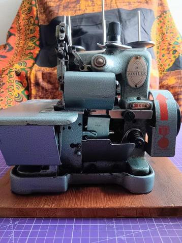 Köhler Overlockmachine B1K 6 vintage industriële naaimachine beschikbaar voor biedingen