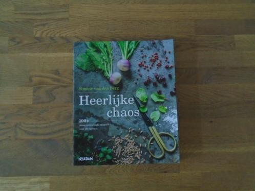 Heerlijke chaos kookboek door Simone van den Berg, Boeken, Kookboeken, Zo goed als nieuw, Voorgerechten en Soepen, Hoofdgerechten