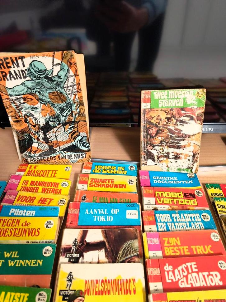 Strips stripboeken oude boeken blaadjes, Boeken, Partijen en Verzamelingen, Gelezen, Stripboeken, Ophalen of Verzenden