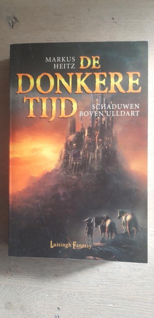 Fantasy - Markus Heitz en Bernhard Hennen, Boeken, Fantasy, Gelezen, Ophalen of Verzenden