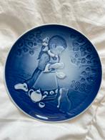 “The Magical Tea Party” Plate – 1985, Ophalen of Verzenden