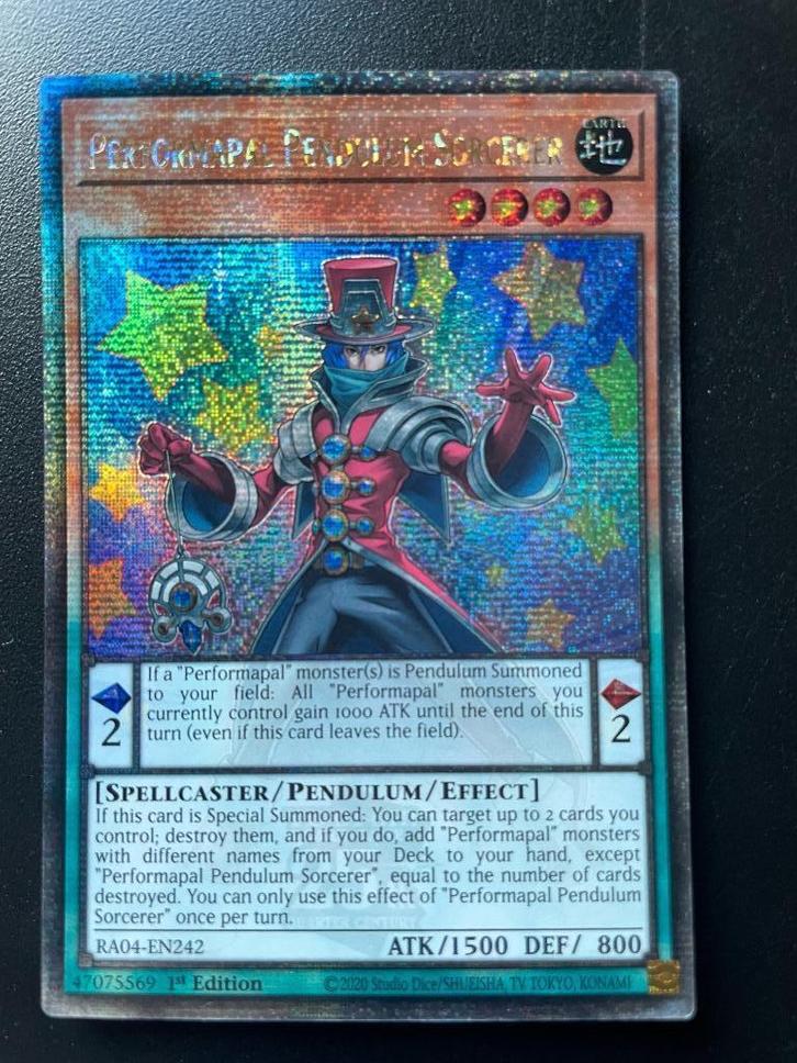 Performapal Pendulum Sorcerer (Quarter Century Secret Rare), Hobby en Vrije tijd, Verzamelkaartspellen | Yu-gi-Oh!, Zo goed als nieuw
