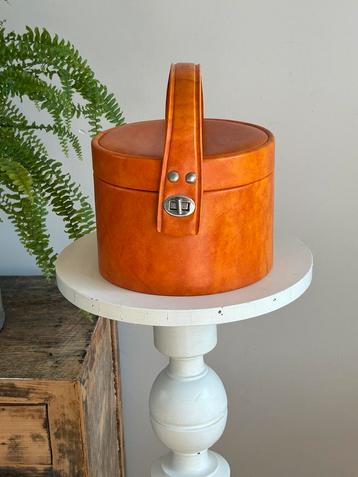 Super mooie retro / vintage make-up beauty case jaren 70 beschikbaar voor biedingen