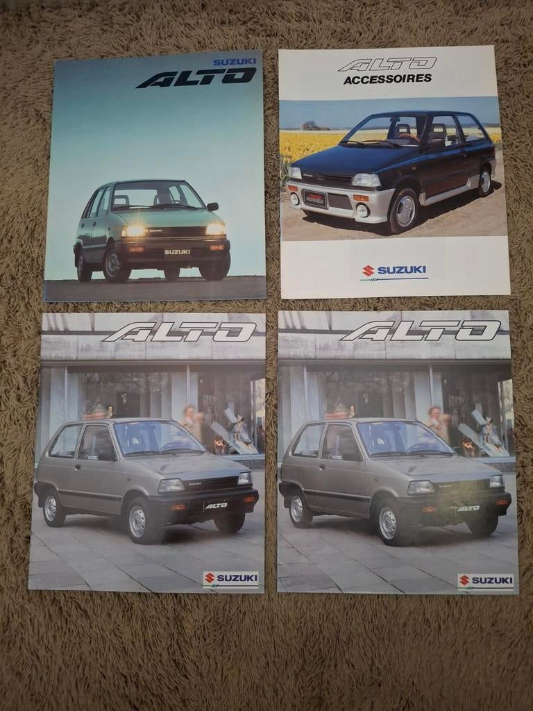 4x autofolder Suzuki Alto, Verzenden, Zo goed als nieuw, Overige merken