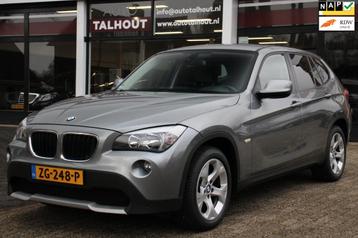 BMW X1 SDrive18i Executive - Automaat - Trekhaak - Navigatie beschikbaar voor biedingen