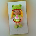 Nieuwe zelfgehaakte knuffels. Lief kikker meisje, popje., Hobby en Vrije tijd, Breien en Haken, Ophalen of Verzenden, Zo goed als nieuw