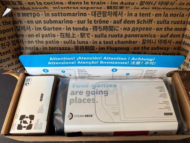 (NIEUW) Valve Steam Deck LCD, 256GB NVMe SSD opslag Zwart, Spelcomputers en Games, Spelcomputers | Overige, Nieuw, Ophalen