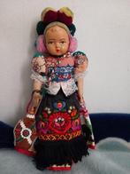 Vintage Hongaarse Matyó volkskunstpop, Antiek en Kunst, Antiek | Speelgoed, Ophalen