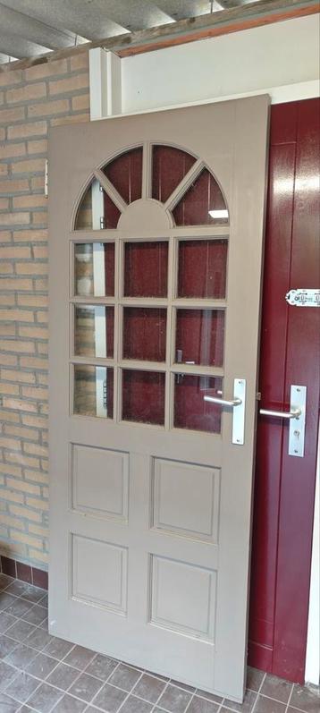 2 stuks Taupe mooie hoge kwaliteit binnendeuren  beschikbaar voor biedingen