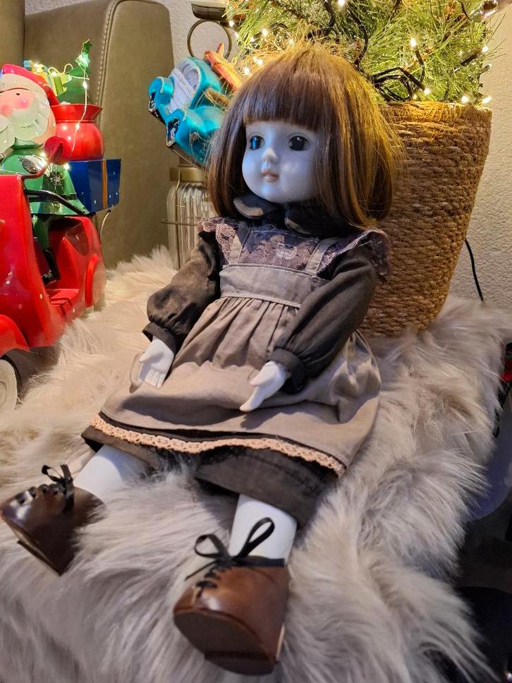 antieke pop van Monsieur Giraud Design, Verzamelen, Poppen, Gebruikt, Pop, Ophalen of Verzenden