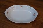Grote porseleinen schaal met bloemmotief., Ophalen of Verzenden