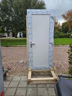Kunststof buitendeur met kozijn - nieuw, Kunststof, Deurkozijn, Nieuw, 225 cm of meer