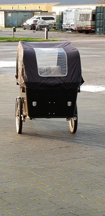 bakfiets beschikbaar voor biedingen