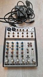 Berhinger ub802 mengpaneel, Ophalen of Verzenden, Gebruikt, 5 tot 10 kanalen, Microfooningang