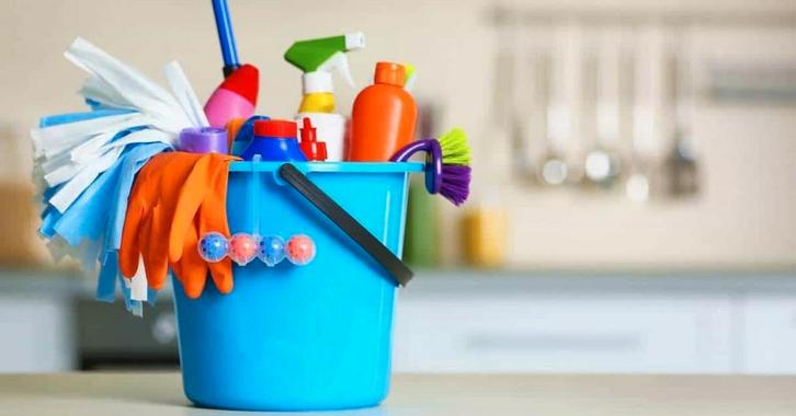 HUISHOUDELIJKE HULP / SCHOONMAAKSTER AANGEBODEN, Vacatures, Vacatures | Schoonmaak en Facilitaire diensten, Overige niveaus, Vanaf 10 jaar