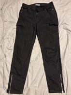 Zwarte cargo broek Primark maat 42, Kleding | Dames, Primark, Zwart, Maat 42/44 (L), Ophalen of Verzenden