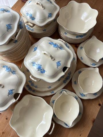 BUITENKANS Gouda Plazuid servies 55 delen  beschikbaar voor biedingen