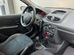Goedrijdende Renault Clio 1.2 16V 48KW 5-DRS/NieuweAPK/BT!, 4 cilinders, Origineel Nederlands, Handgeschakeld, Grijs