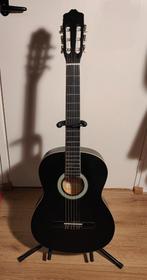 Akoestische gitaar met toebehoren., Muziek en Instrumenten, Ophalen, Zo goed als nieuw, Klassieke of Spaanse gitaar