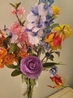 Hoge glazen vaas met kunstbloemen, Huis en Inrichting, Belle Vieille Brocante, Nieuw, Ophalen of Verzenden, Jolandamonsieurs@gmail.com