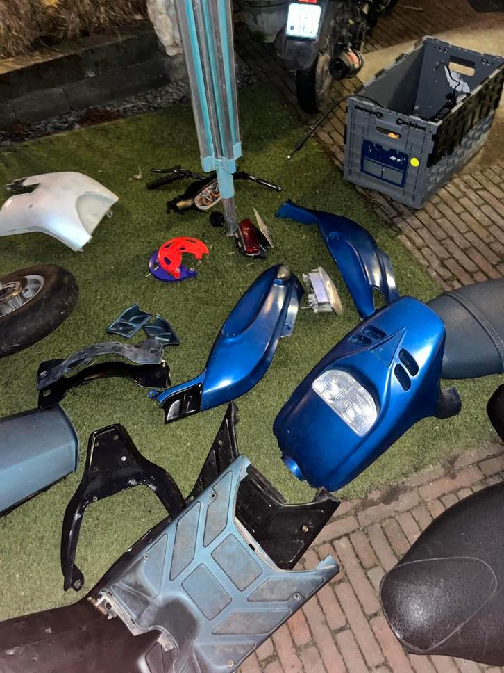 Typhoon Onderdelen - Veel!, Fietsen en Brommers, Brommeronderdelen | Scooters, Gebruikt, Piaggio, Overige typen, Ophalen