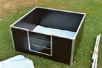 Werpkist voor kleine hond (boomers) 105 x 95 x 49 cm hoog., Ophalen, Gebruikt