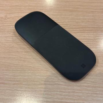 Microsoft Surface Arc Muis 1791 in nette staat beschikbaar voor biedingen