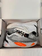 Jordan Luka 1 Safari EU42,5, Wit, Ophalen of Verzenden, Sneakers of Gympen, Gedragen