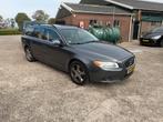 Volvo V70 2.4 D5 136KW AUT 2008 Grijs, 179 €/maand, 2000 kg, Stationwagon, Diesel