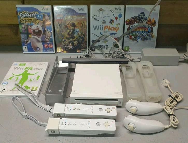 Nintendo wii games met complete console, Spelcomputers en Games, Games | Nintendo Wii, Gebruikt, Ophalen of Verzenden