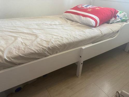 ikea Meegroeibed, wit, 80x200 met matras, Kinderen en Baby's, Kinderkamer | Beddengoed, Gebruikt, Overige typen, Wit, Jongetje of Meisje