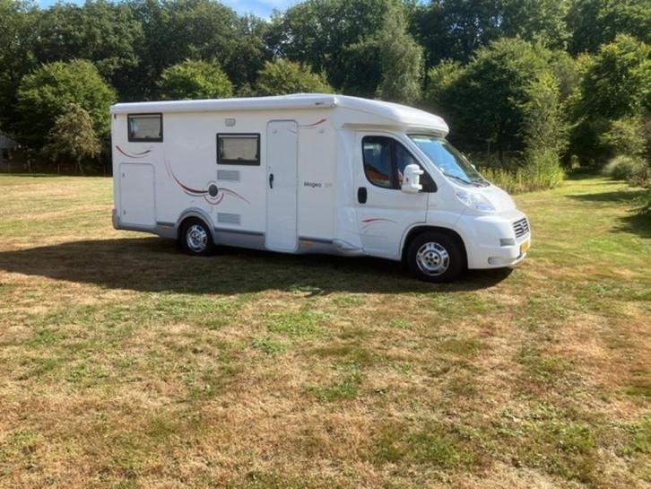 Challenger Mageo109 met E&P leveller systeem, Caravans en Kamperen, Campers, Particulier, tot en met 3, Half-integraal, Challenger