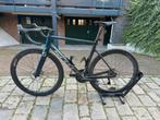 Scott Addict RC Pro (Large, 56) | Ultegra Di2 | Zipp 303S |, 28 inch, Carbon, Heren, Zo goed als nieuw
