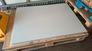Corian silver grey grijs platen en stroken solid surface beschikbaar voor biedingen