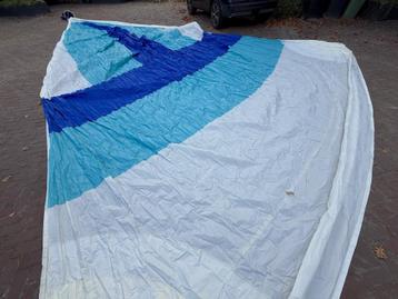 Gennaker ca. 40 m2 + Slurf + Launchbag, netjes! beschikbaar voor biedingen