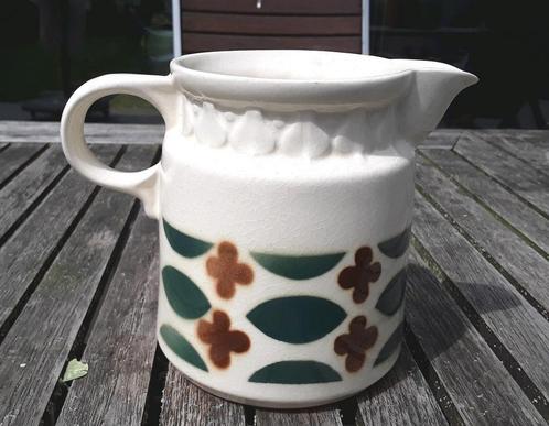 Vintage kannetje Heike GDR, Huis en Inrichting, Keuken | Servies, Gebruikt, Overige typen, Overige stijlen, Aardewerk, Ophalen of Verzenden