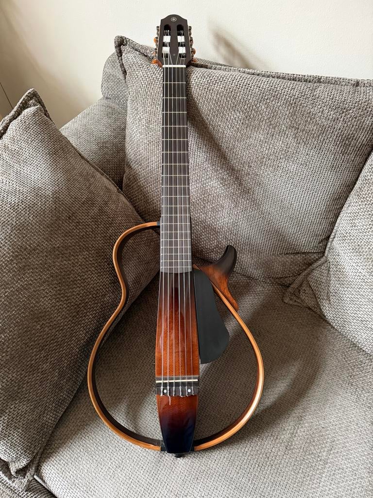 Yamaha SLG200N TBS Silent Gitaar - Topconditie!, Muziek en Instrumenten, Ophalen, Zo goed als nieuw, Klassieke of Spaanse gitaar