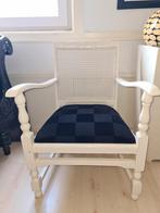 Witte stoel met rieten rugleuning, Gebruikt, Ophalen of Verzenden, Eén, Stof