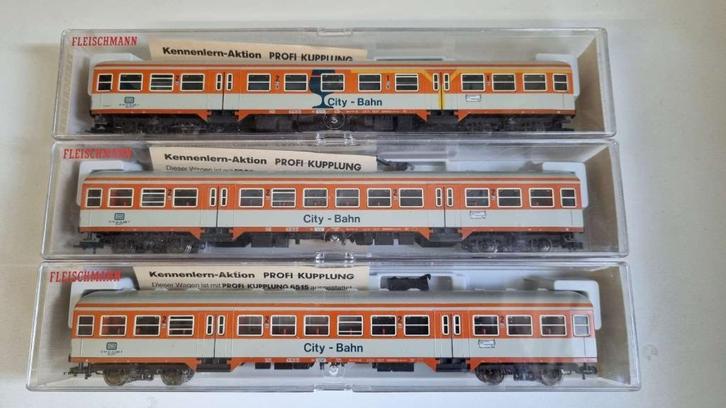 Fleischmann 5124K, 5125K City Bahn rijtuigen (3x), Hobby en Vrije tijd, Modeltreinen | H0, Zo goed als nieuw, Wagon, Gelijkstroom