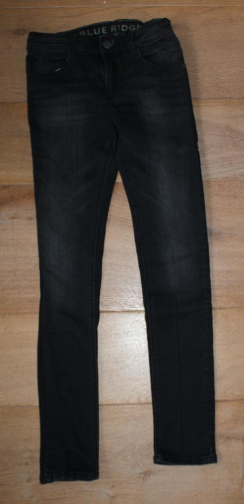 Spijkerbroek van We 152, Kinderen en Baby's, Kinderkleding | Maat 152, Zo goed als nieuw, Jongen, Broek, Ophalen of Verzenden