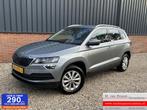 Skoda Karoq 1.0 TSI Clever Edition Navigatie/Pdc/Ecc/Trekhaa, Auto's, Skoda, Voorwielaandrijving, Gebruikt, Euro 6, 116 pk