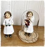 Schattig engeltje met popje in haar handjes (14 cm.), Ophalen of Verzenden, Nieuw, Religie