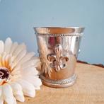 Verzilverde beker met Fleur de Lis, Antiek en Kunst, Ophalen of Verzenden, Zilver