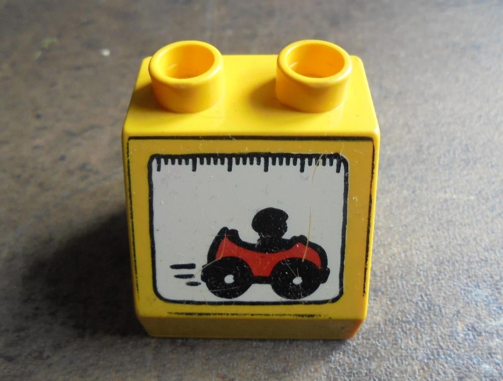 Lego Duplo Brick 2x2x1,5 Slope 45 (zie foto's), Ophalen of Verzenden, Gebruikt, Losse stenen, Duplo