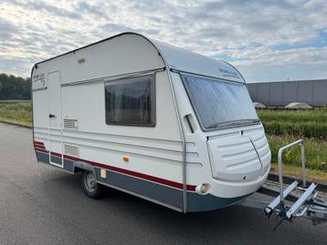 Home-car caravan met rondzit en fietsenrek beschikbaar voor biedingen